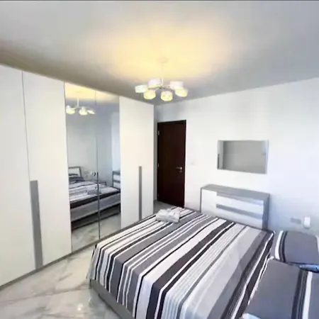 3br Steps To St George Bay, St Julian's