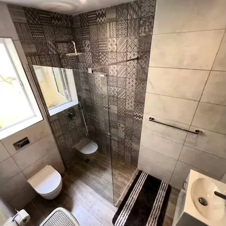 3br Steps To St George Bay, St Julian's 公寓 *