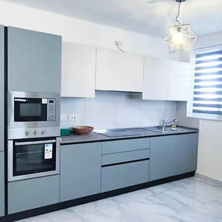3br Steps To St George Bay, St Julian's